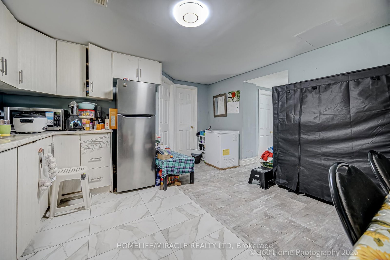 Detached House for sale at 17 Montvale Drive, Toronto, Ontario, M1M 3E5 - Cliffcrest - MLS: E13009610