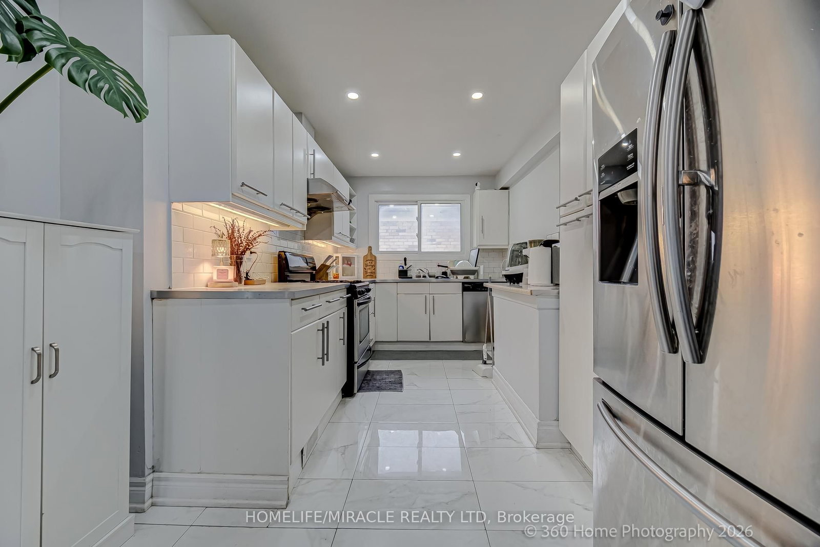 Detached House for sale at 17 Montvale Drive, Toronto, Ontario, M1M 3E5 - Cliffcrest - MLS: E13009610