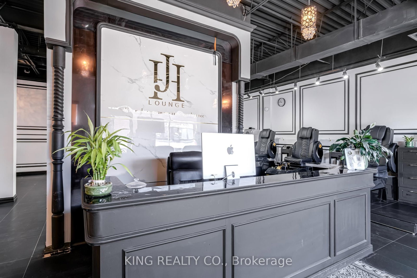 3478 Lawrence Avenue, Unit C2 - Photo 10