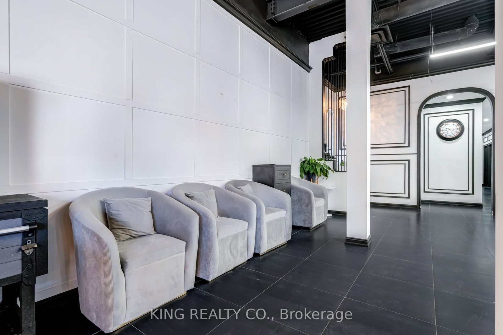 3478 Lawrence Avenue, Unit C2 - Photo 13