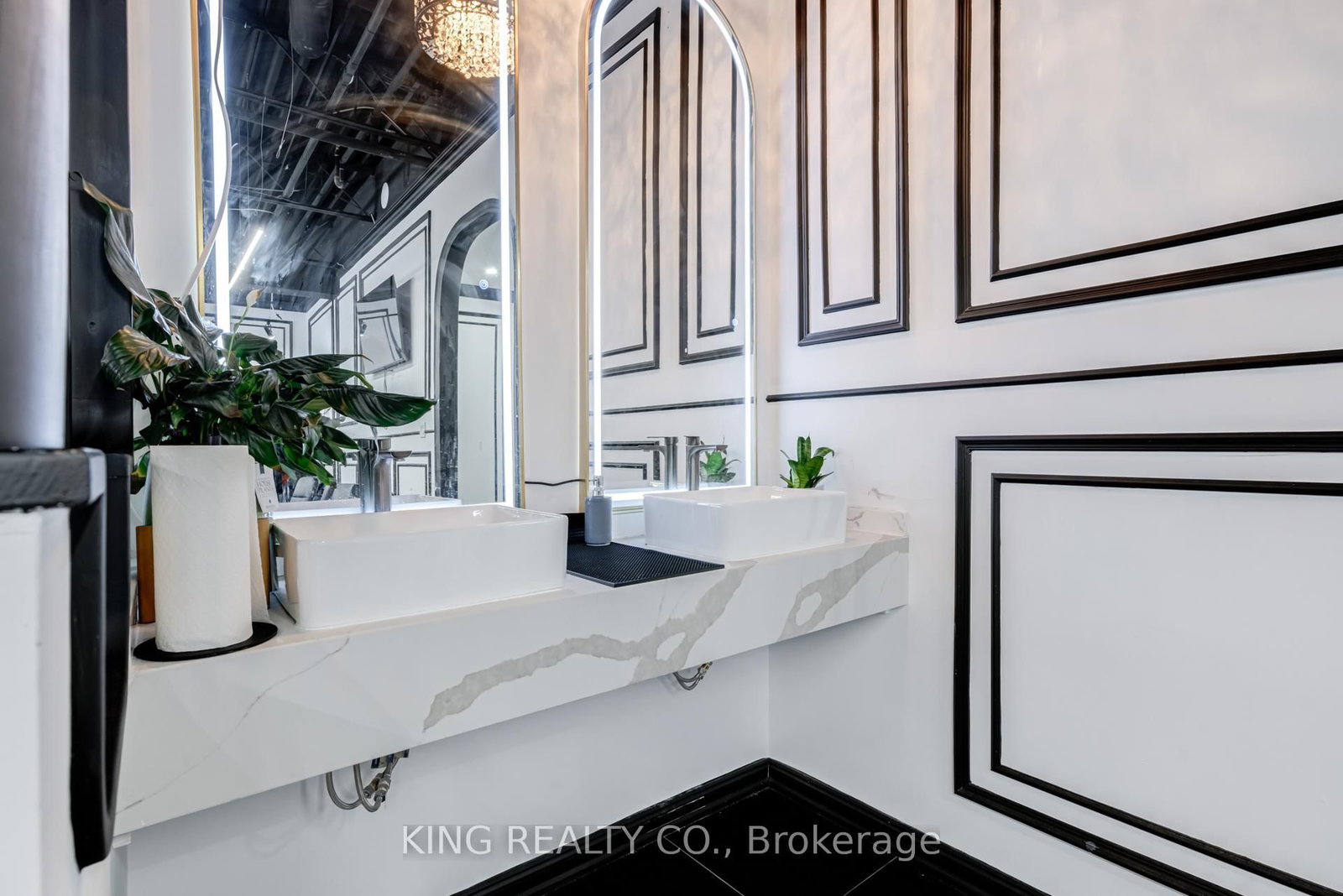 3478 Lawrence Avenue, Unit C2 - Photo 14