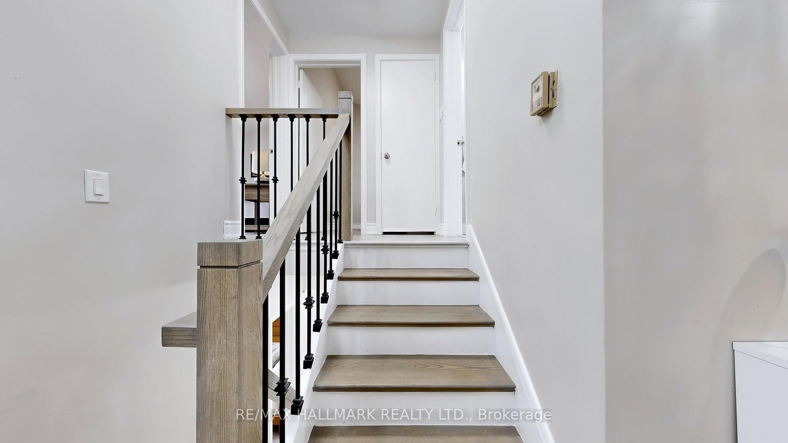 Detached House for sale at 27 Benleigh Drive, Toronto, Ontario, M1H 1J1 - Woburn - MLS: E13009664