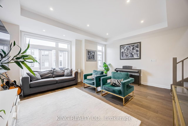 29 - 250 Finch Avenue