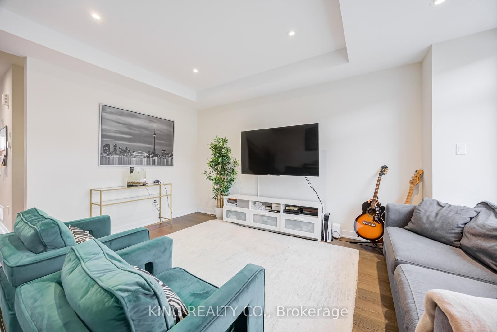 250 Finch Avenue, Unit 29 - Photo 6