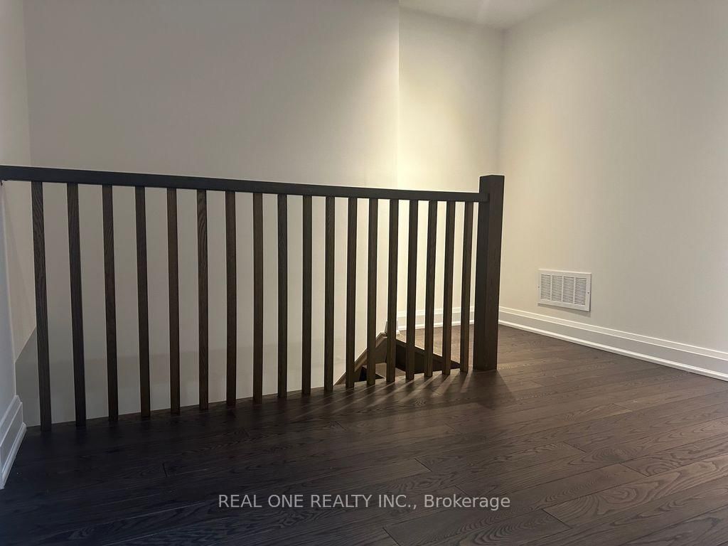 58 Rakewood Crescent - Photo 8