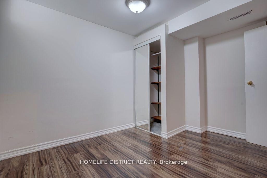 1861 Bainbridge Drive - Photo 10