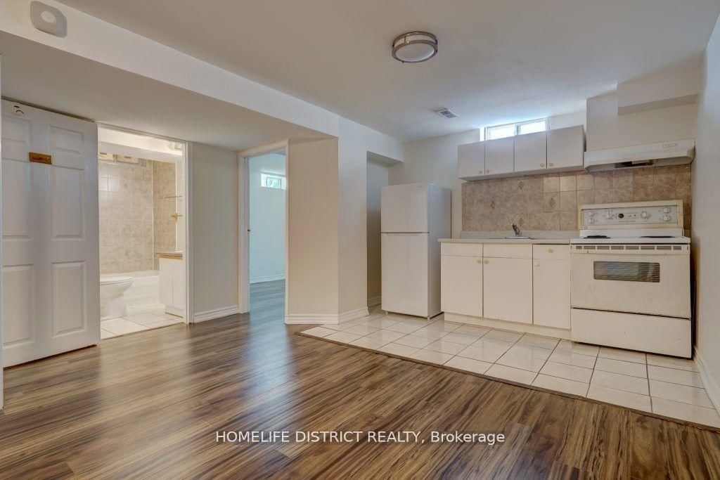 1861 Bainbridge Drive - Photo 13