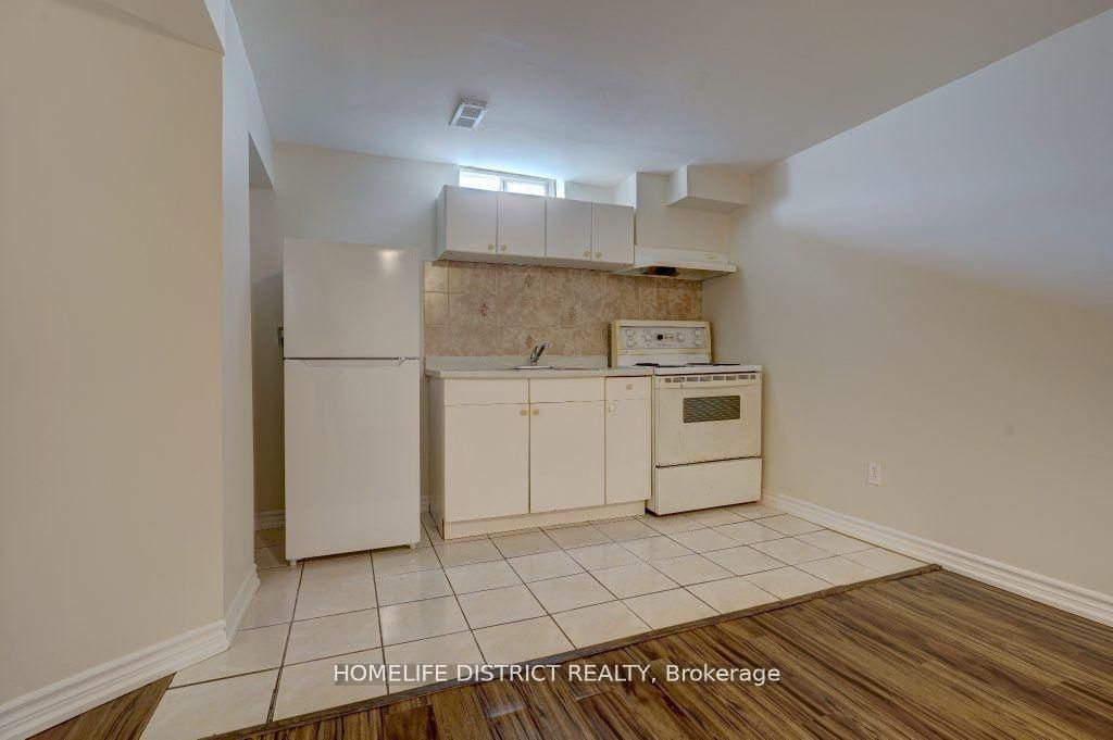 1861 Bainbridge Drive - Photo 14