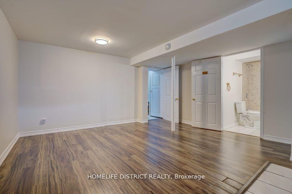 1861 Bainbridge Drive - Photo 15