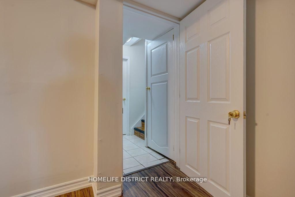 1861 Bainbridge Drive - Photo 5