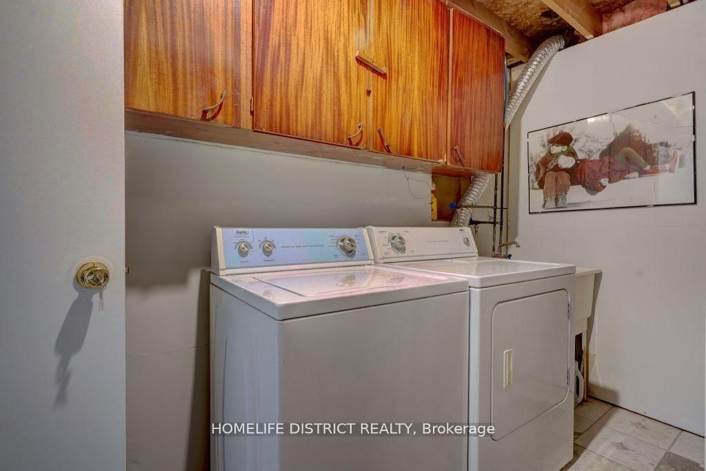 1861 Bainbridge Drive - Photo 7