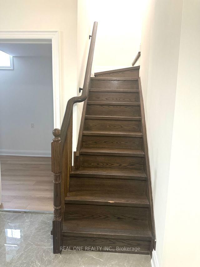 58 Rakewood Crescent, Unit Basement - Photo 3