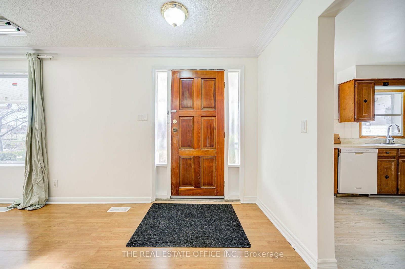 128 Fairglen Avenue - Photo 3