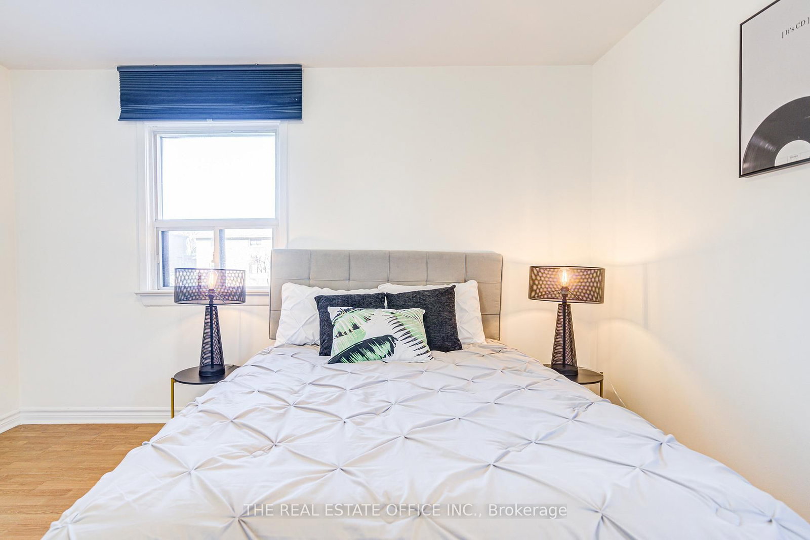 128 Fairglen Avenue - Photo 32