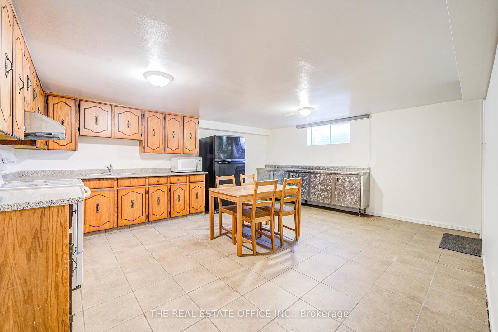 128 Fairglen Avenue - Photo 43