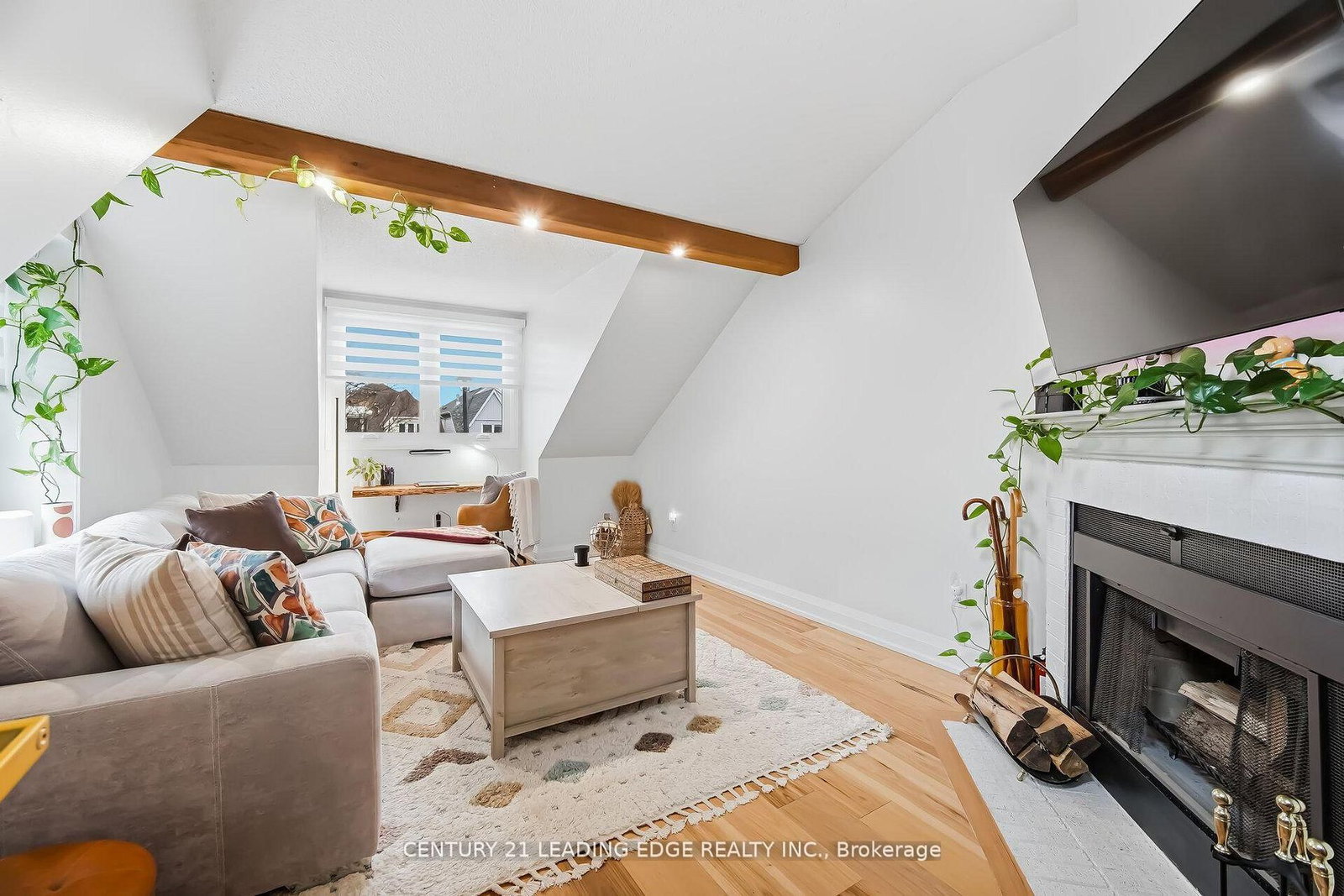 Detached House for sale at 923 Redbird Crescent, Pickering, Ontario, L1V 5K8 - Liverpool - MLS: E13010216