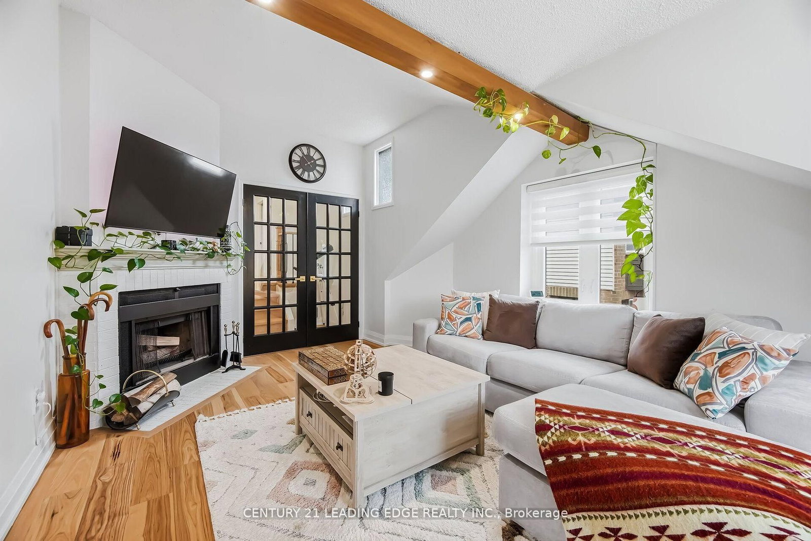 Detached House for sale at 923 Redbird Crescent, Pickering, Ontario, L1V 5K8 - Liverpool - MLS: E13010216