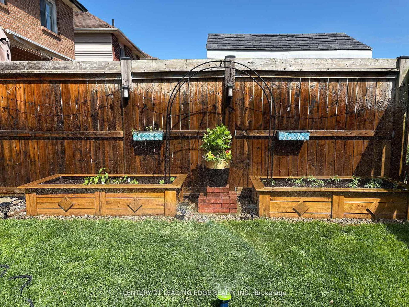 Detached House for sale at 923 Redbird Crescent, Pickering, Ontario, L1V 5K8 - Liverpool - MLS: E13010216