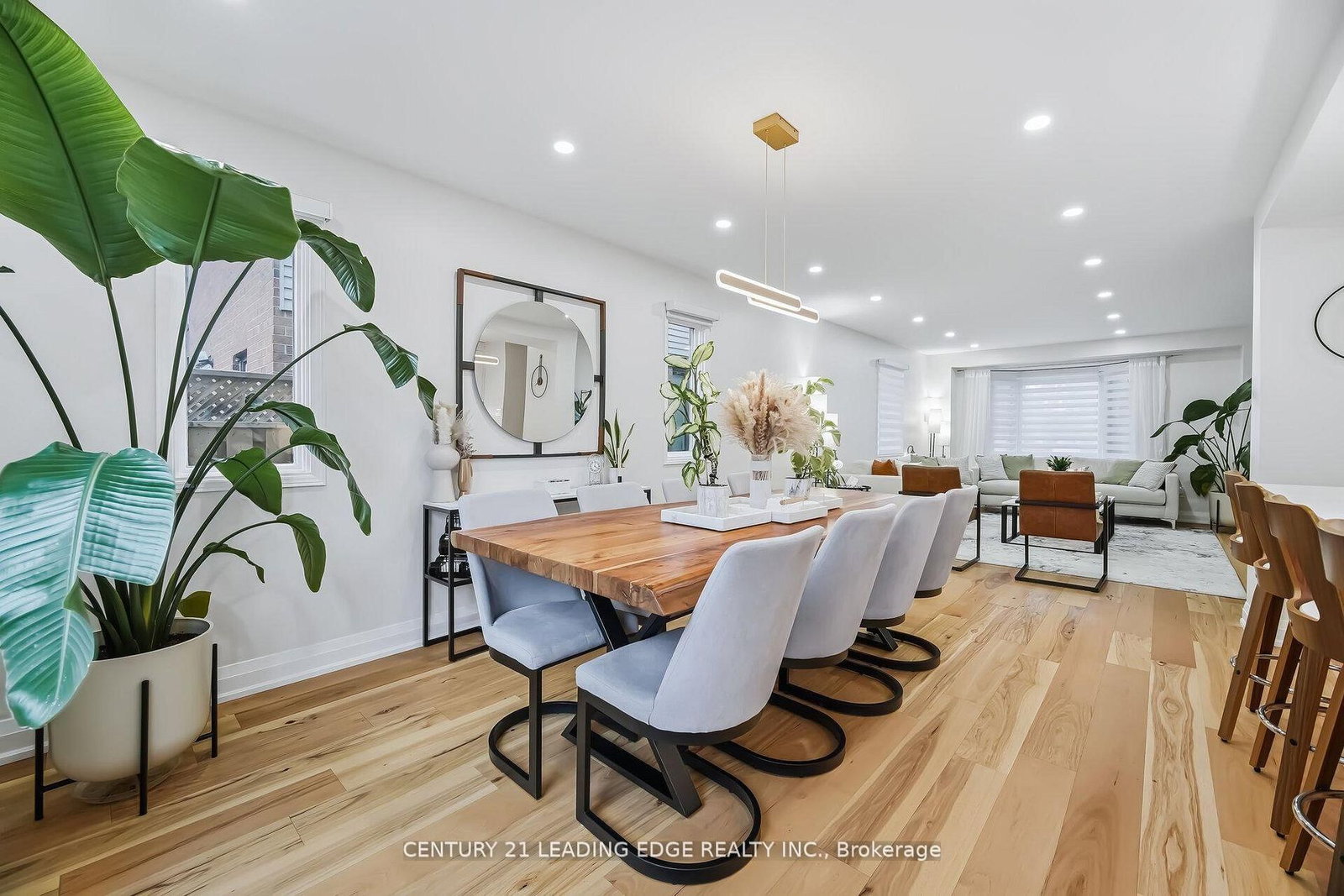 Detached House for sale at 923 Redbird Crescent, Pickering, Ontario, L1V 5K8 - Liverpool - MLS: E13010216