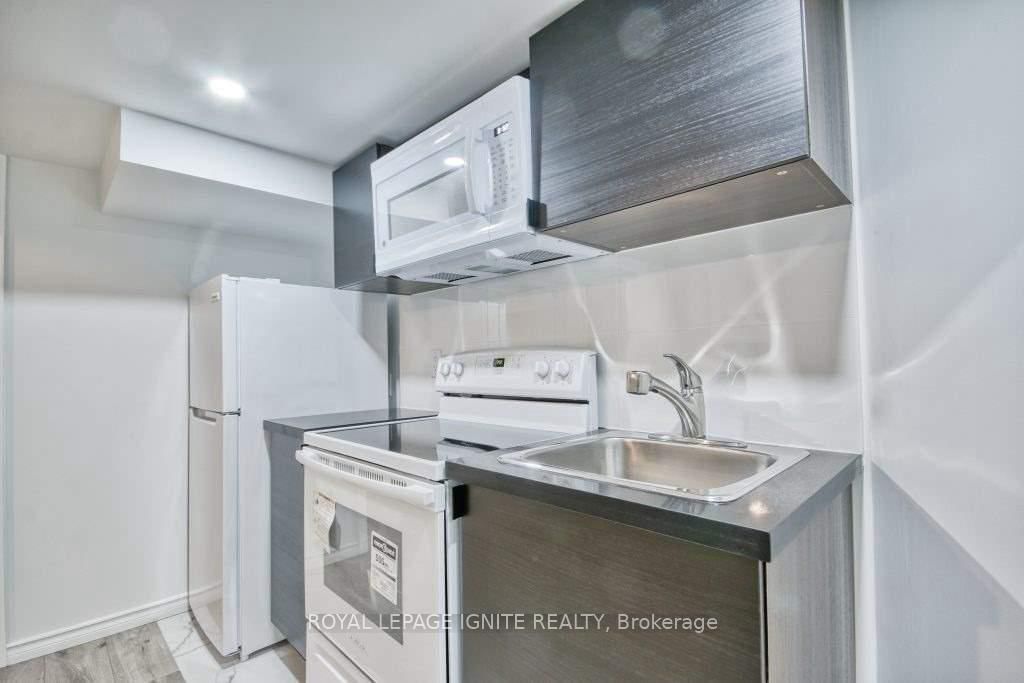 1389 Military Trail, Unit Bsmt - Photo 5