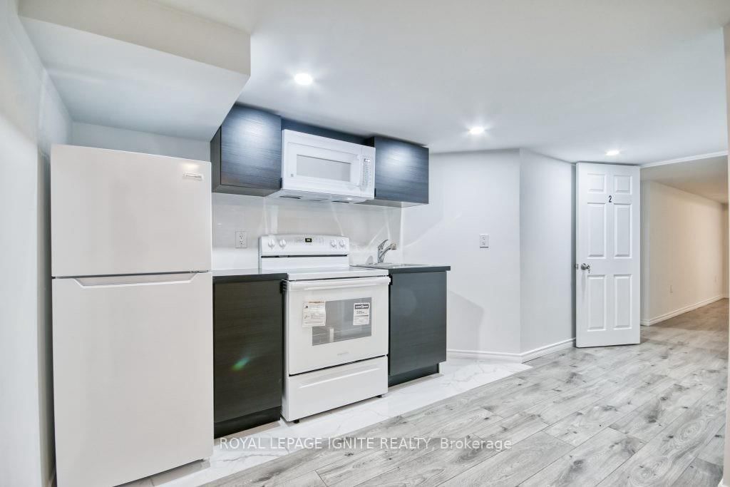 1389 Military Trail, Unit Bsmt - Photo 6