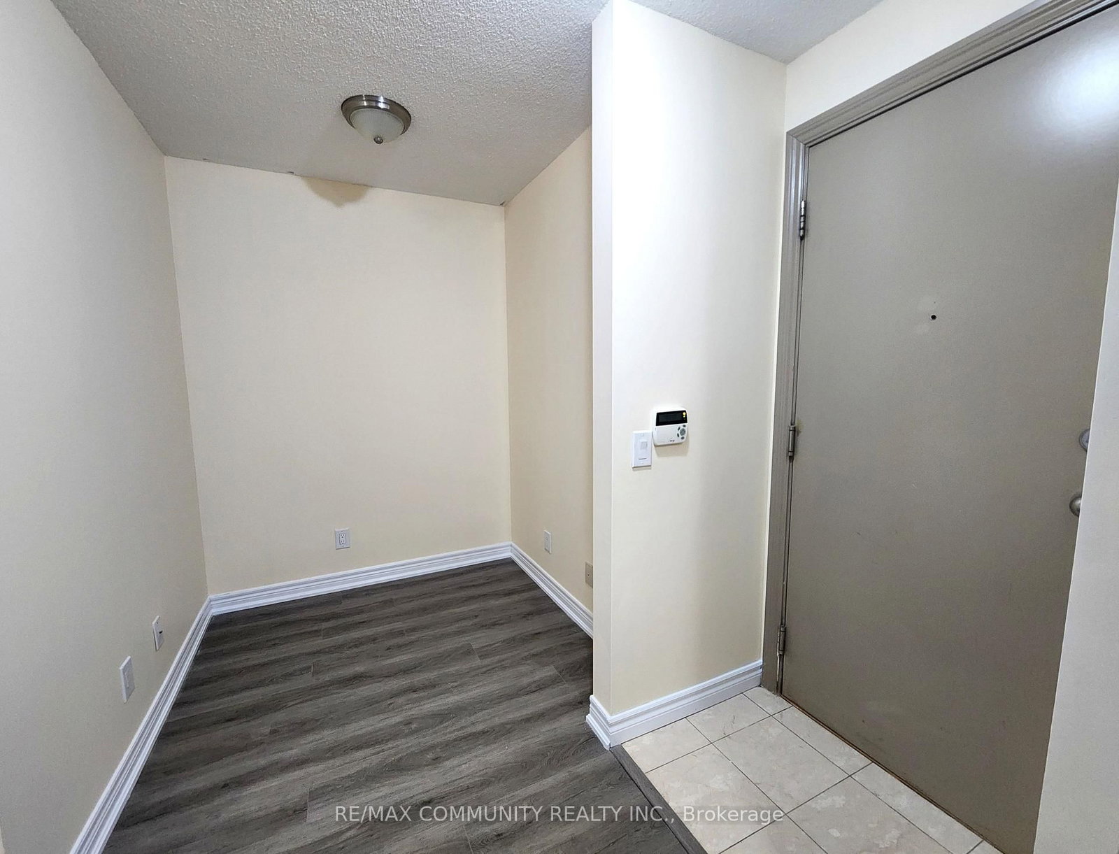 70 Town Centre Court, Unit 1205 - Photo 17