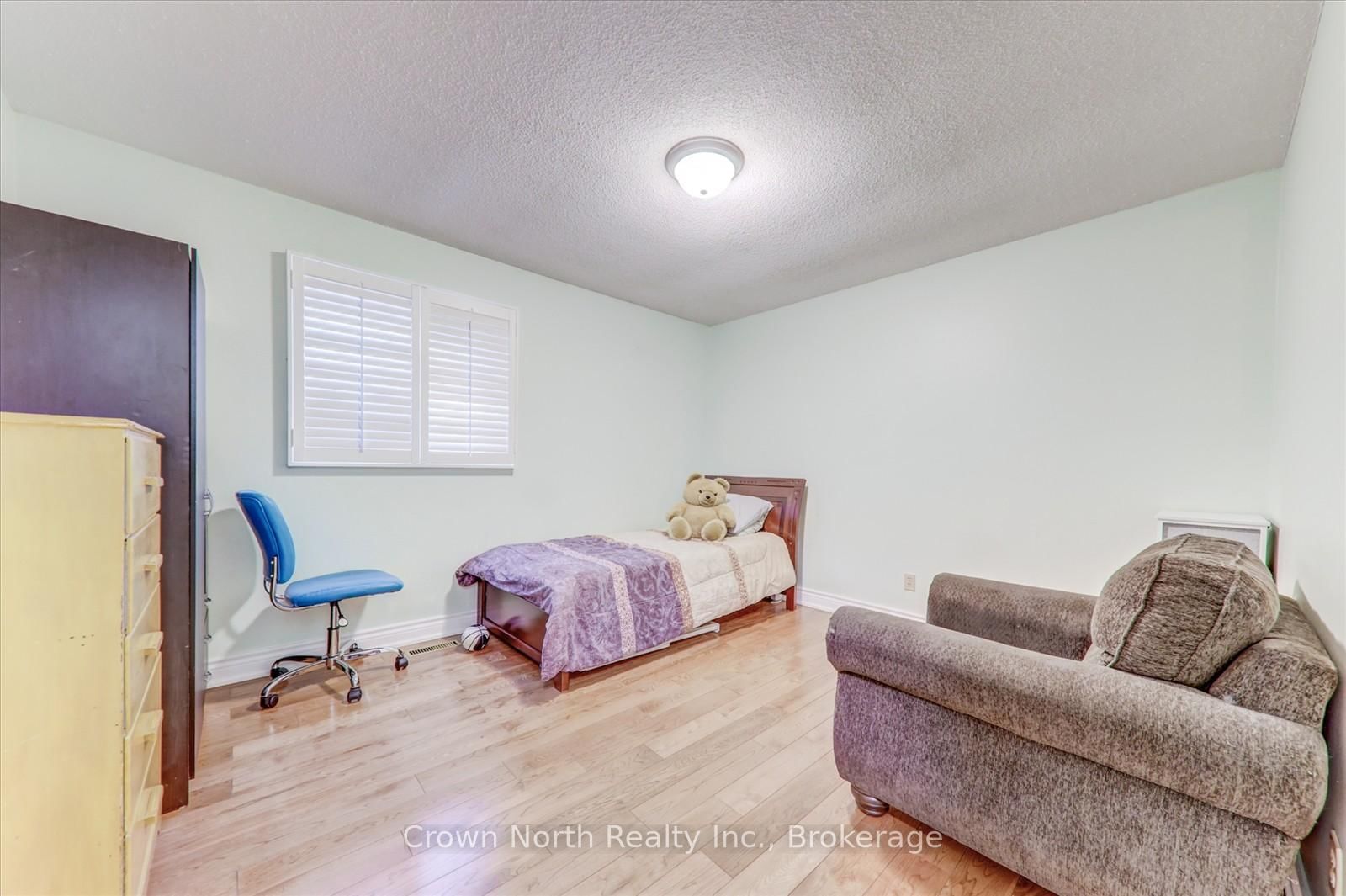 17 Plumrose Boulevard - Photo 23