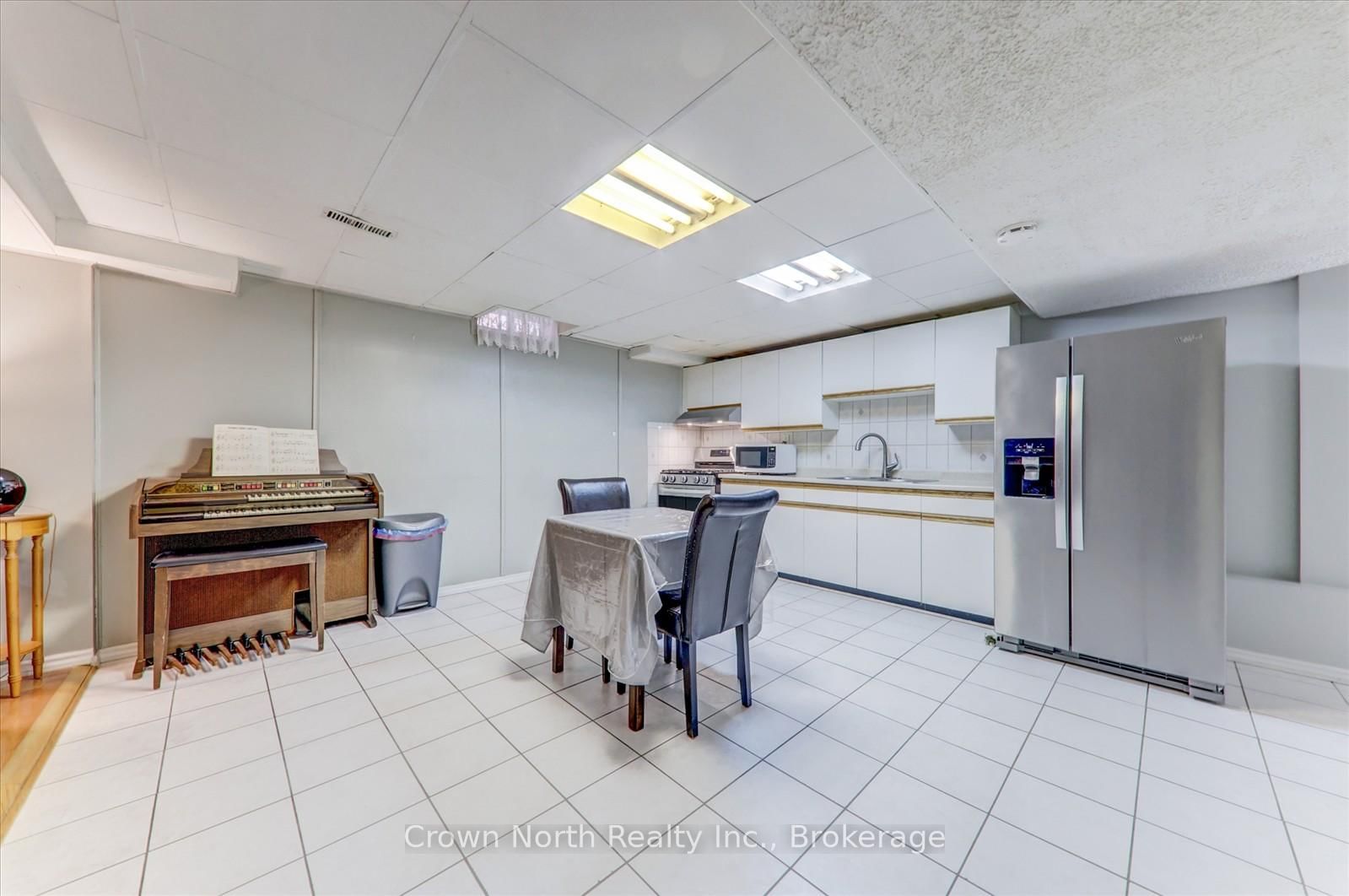 17 Plumrose Boulevard - Photo 31