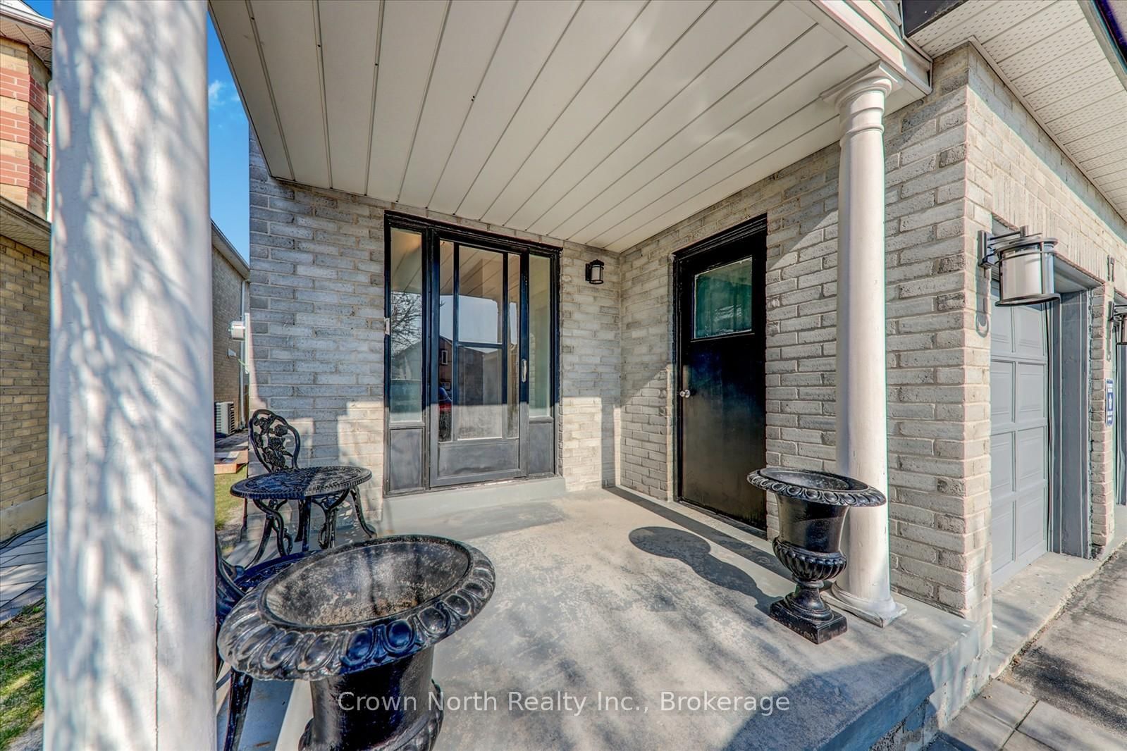 17 Plumrose Boulevard - Photo 4