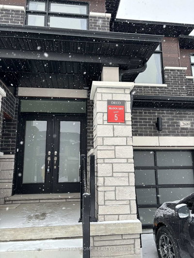 2609 Hibiscus Dr | Pickering | Image