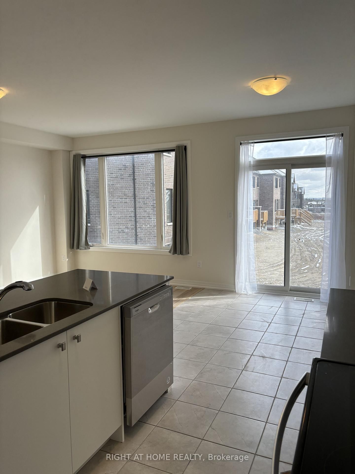 2609 Hibiscus Drive W - Photo 7