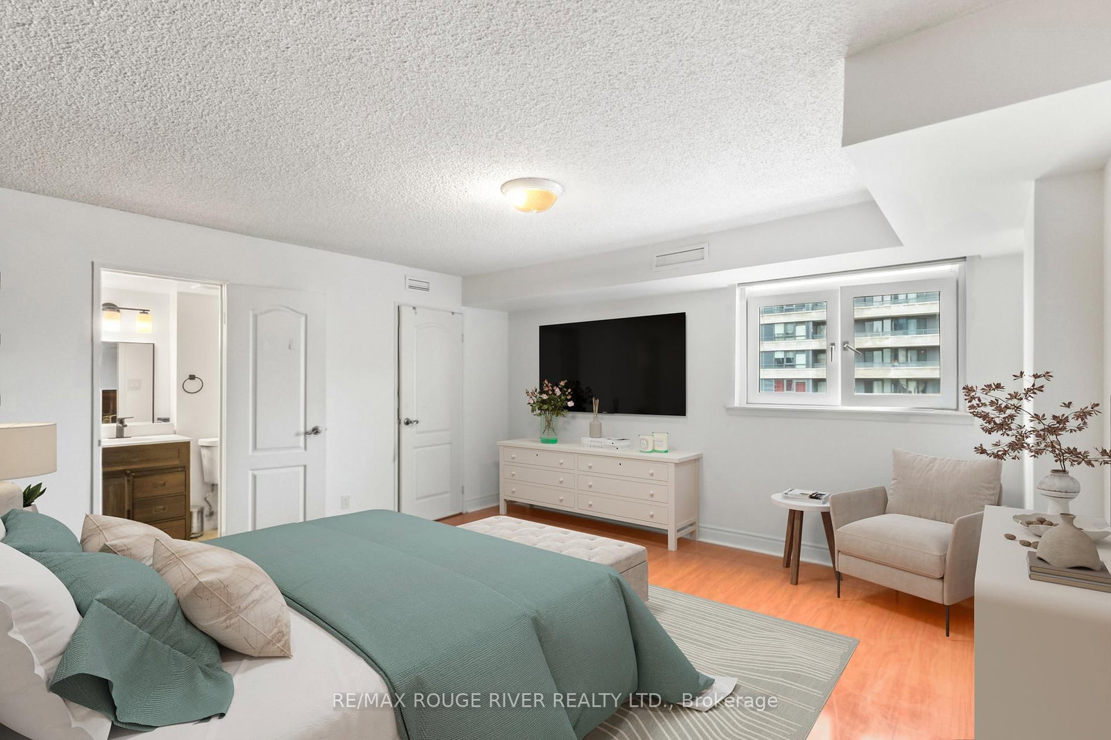 40 Chichester Place, Unit 804 - Photo 12