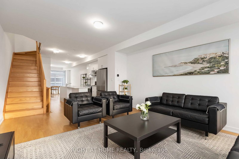 1557 Midland Ave, Toronto, M1P 0G3 | Image 3