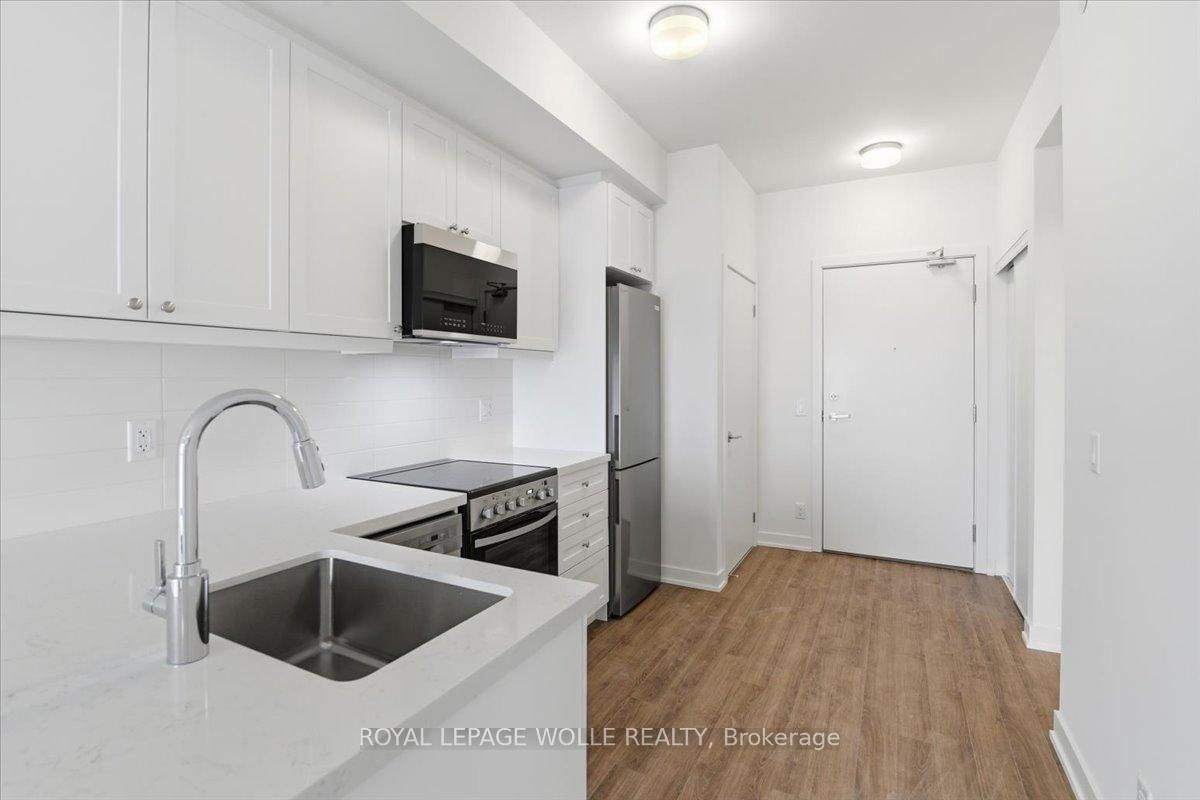 51 Clarington Boulevard, Unit 1117 - Photo 4