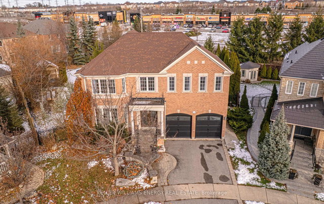 56 Peacock Crescent
