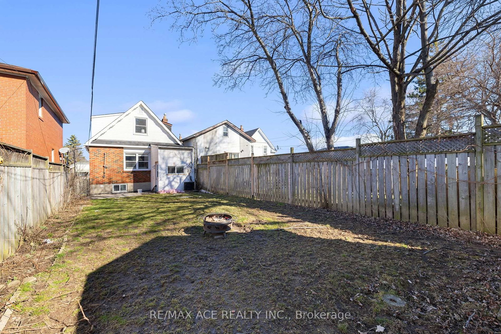 Detached House for sale at 54 S Woodrow Boulevard, Toronto, Ontario, M1N 3L6 - Birchcliffe-Cliffside - MLS: E13011064