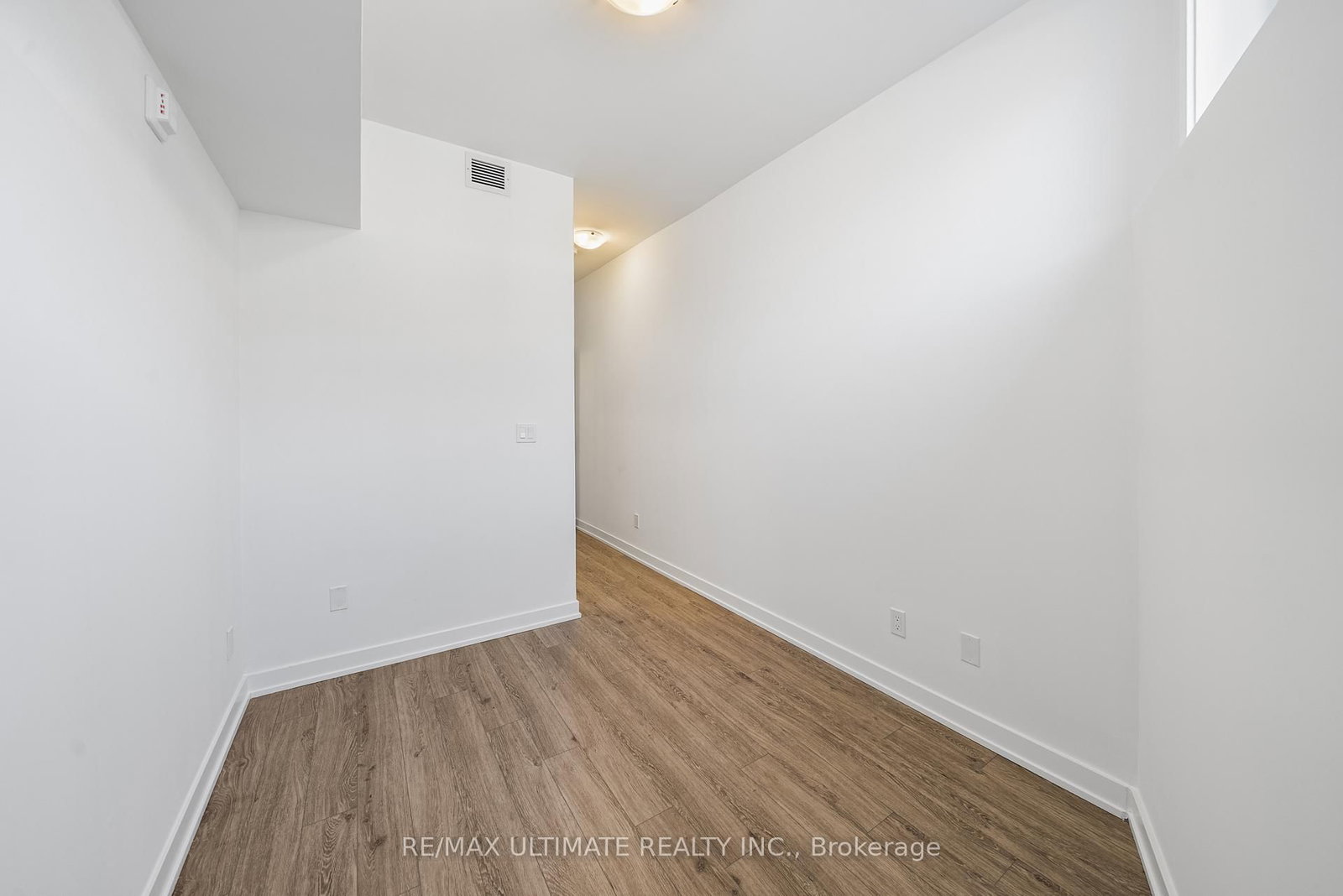 35 Birchcliff Avenue, Unit 34 - Photo 10
