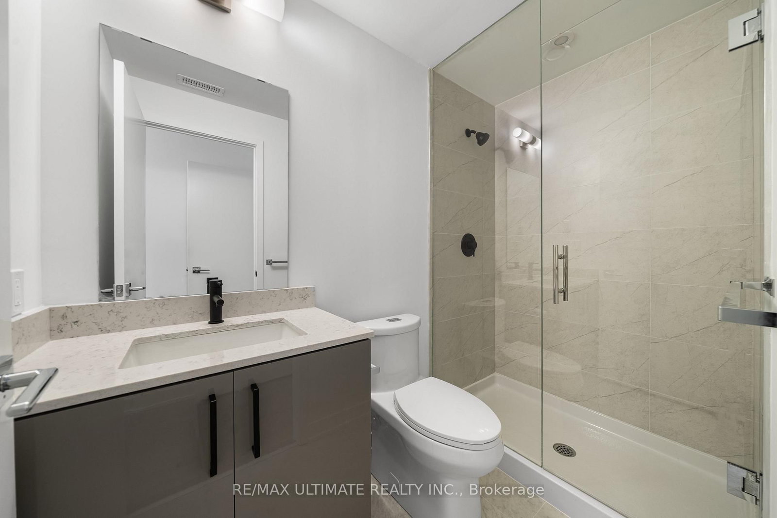 35 Birchcliff Avenue, Unit 34 - Photo 12