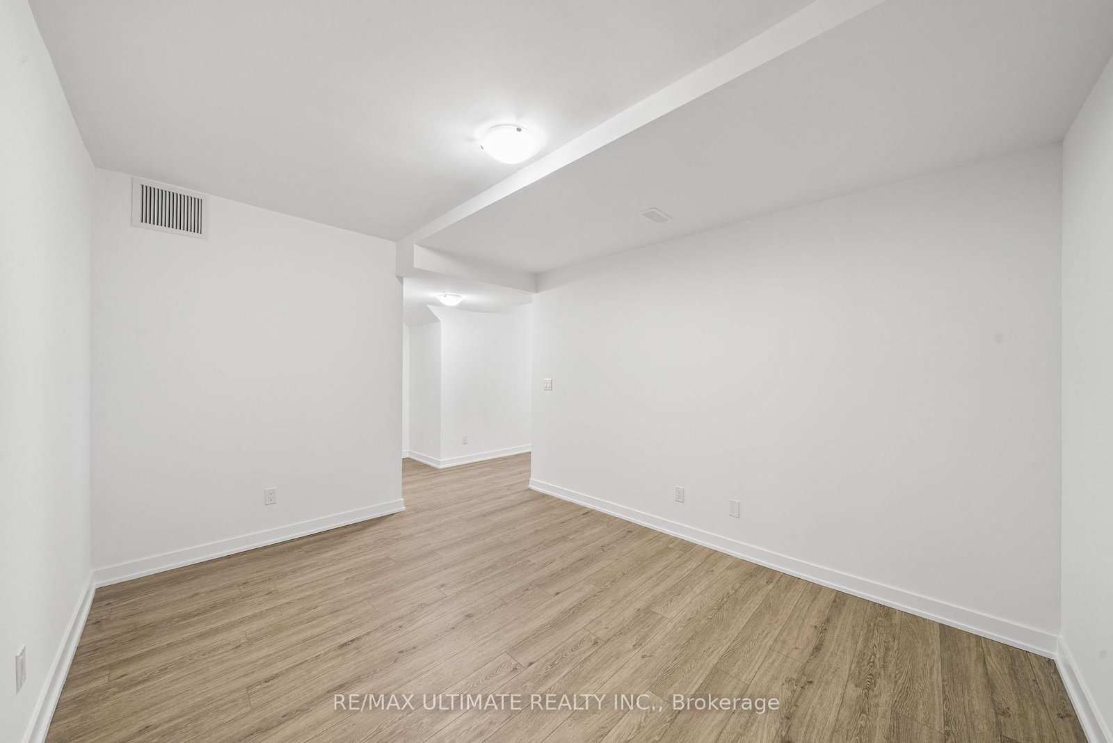 35 Birchcliff Avenue, Unit 34 - Photo 17