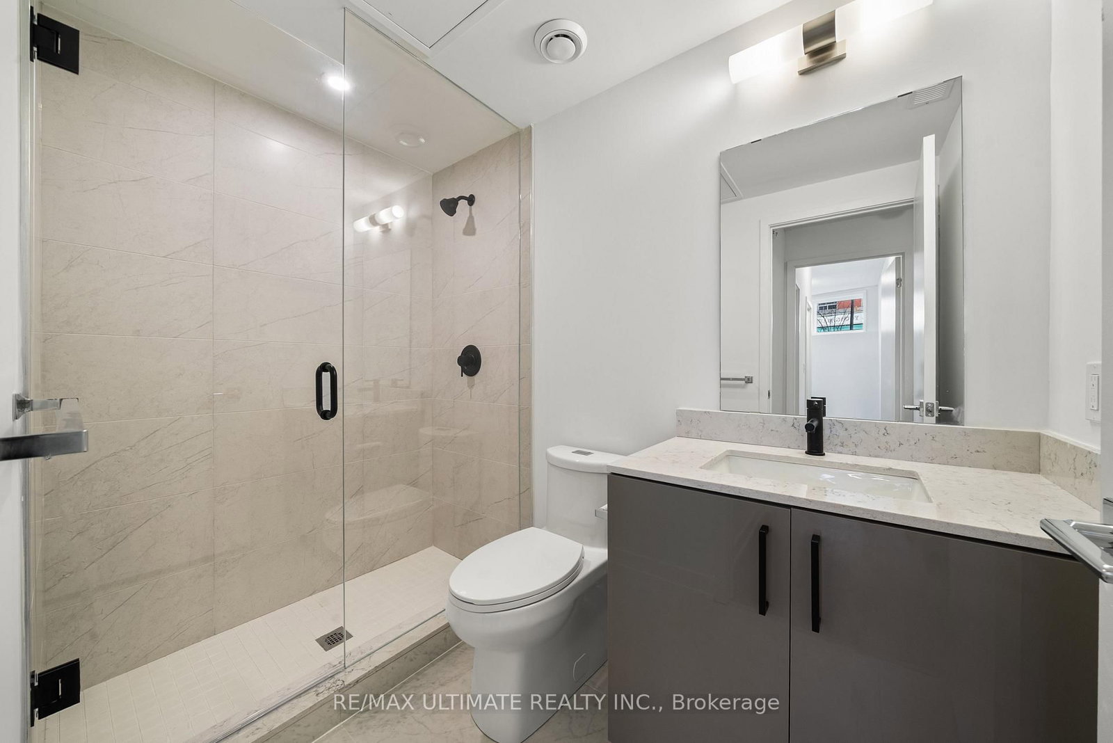 35 Birchcliff Avenue, Unit 34 - Photo 18