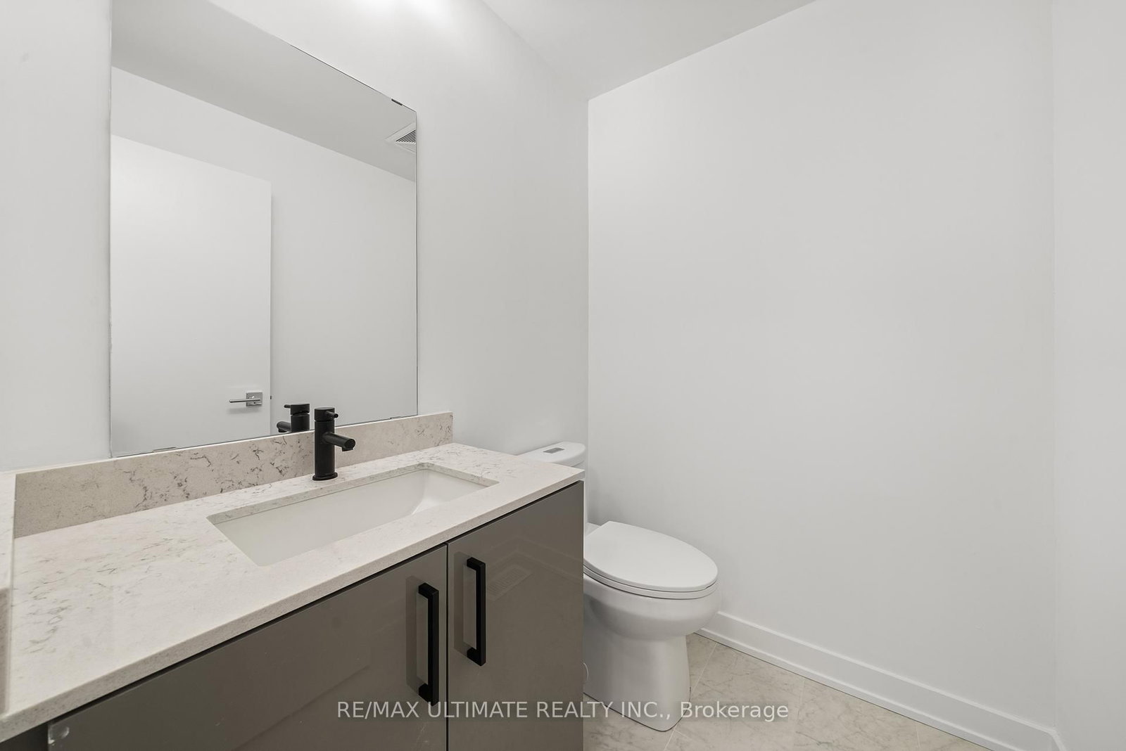35 Birchcliff Avenue, Unit 34 - Photo 6