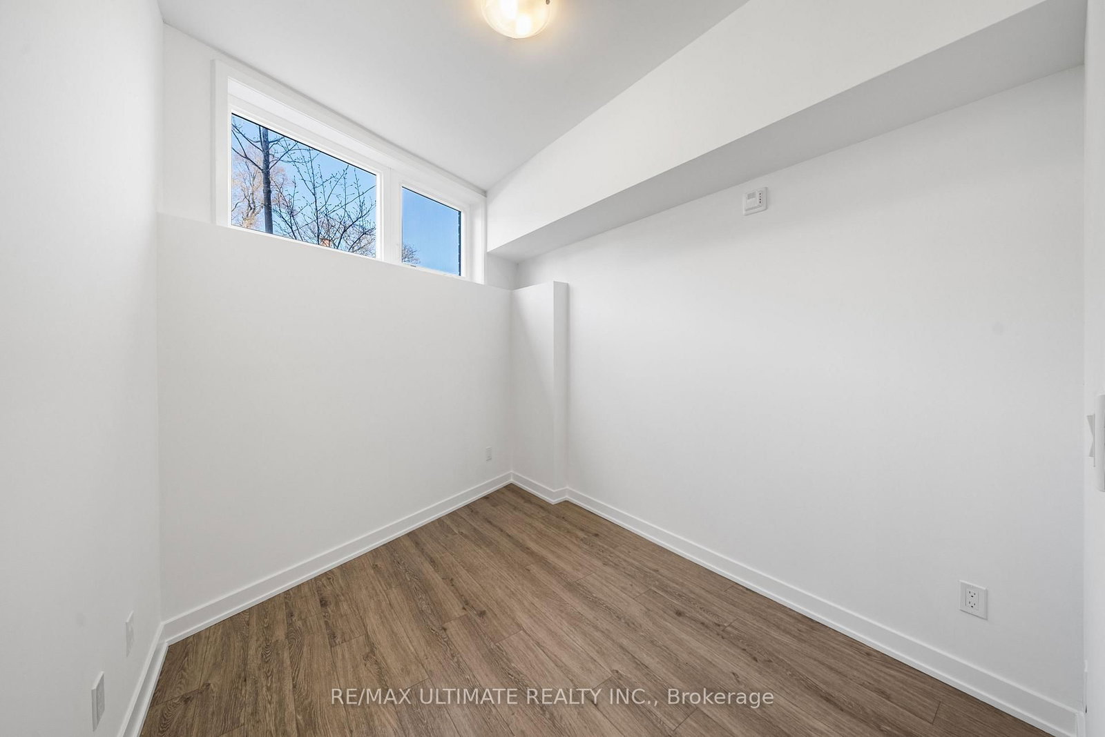 35 Birchcliff Avenue, Unit 34 - Photo 9