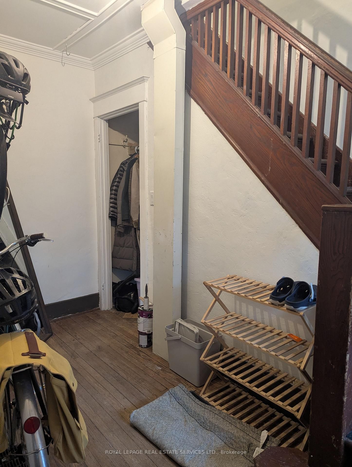 264A Hastings Avenue, Unit Upper - Photo 7