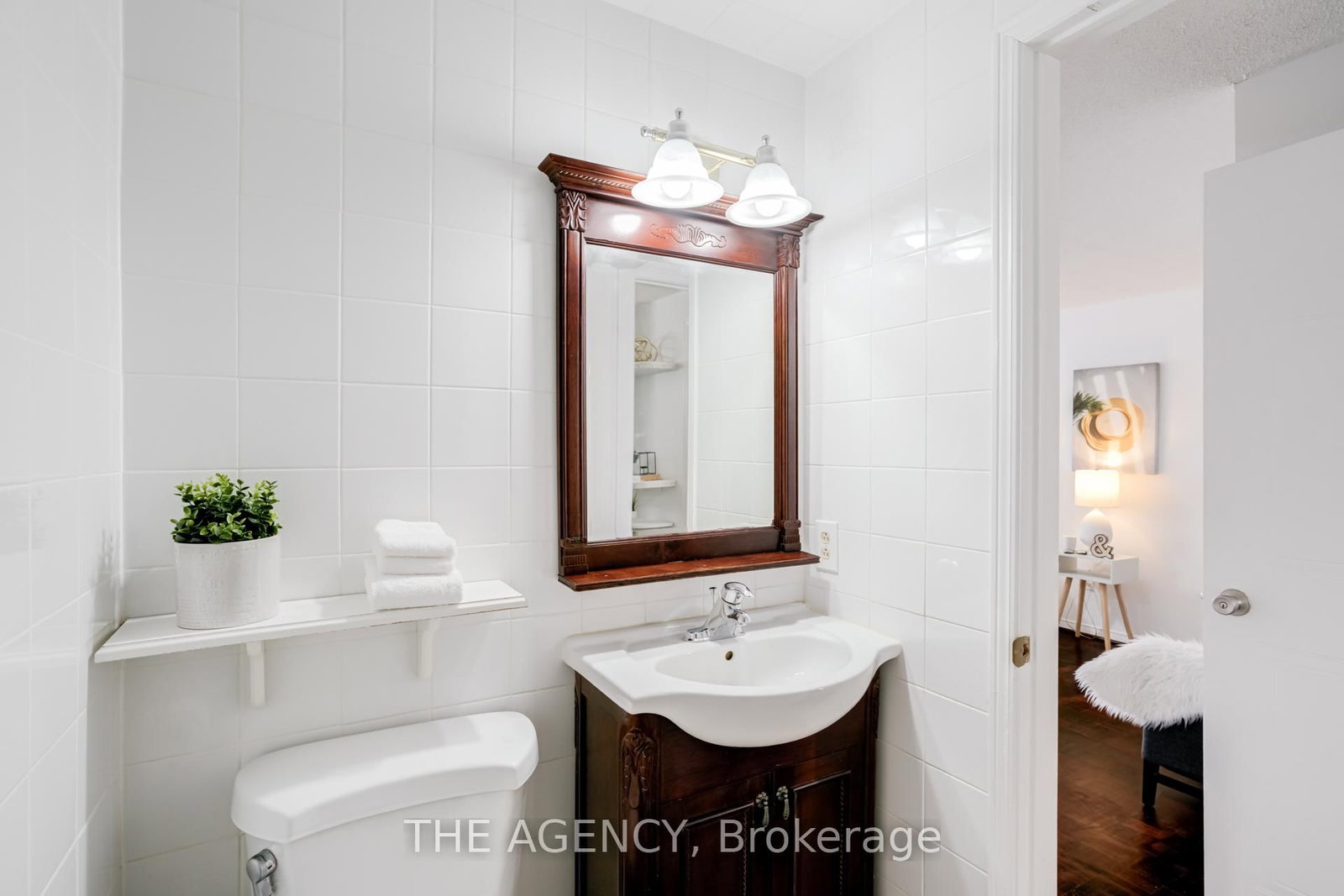 Detached House for sale at 142 Greenbrae Crct, Toronto, Ontario, M1H 1R3 - Woburn - MLS: E13011488