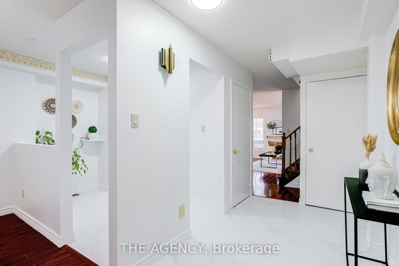 142 Greenbrae Crct, Toronto, M1H 1R3 | Image 3