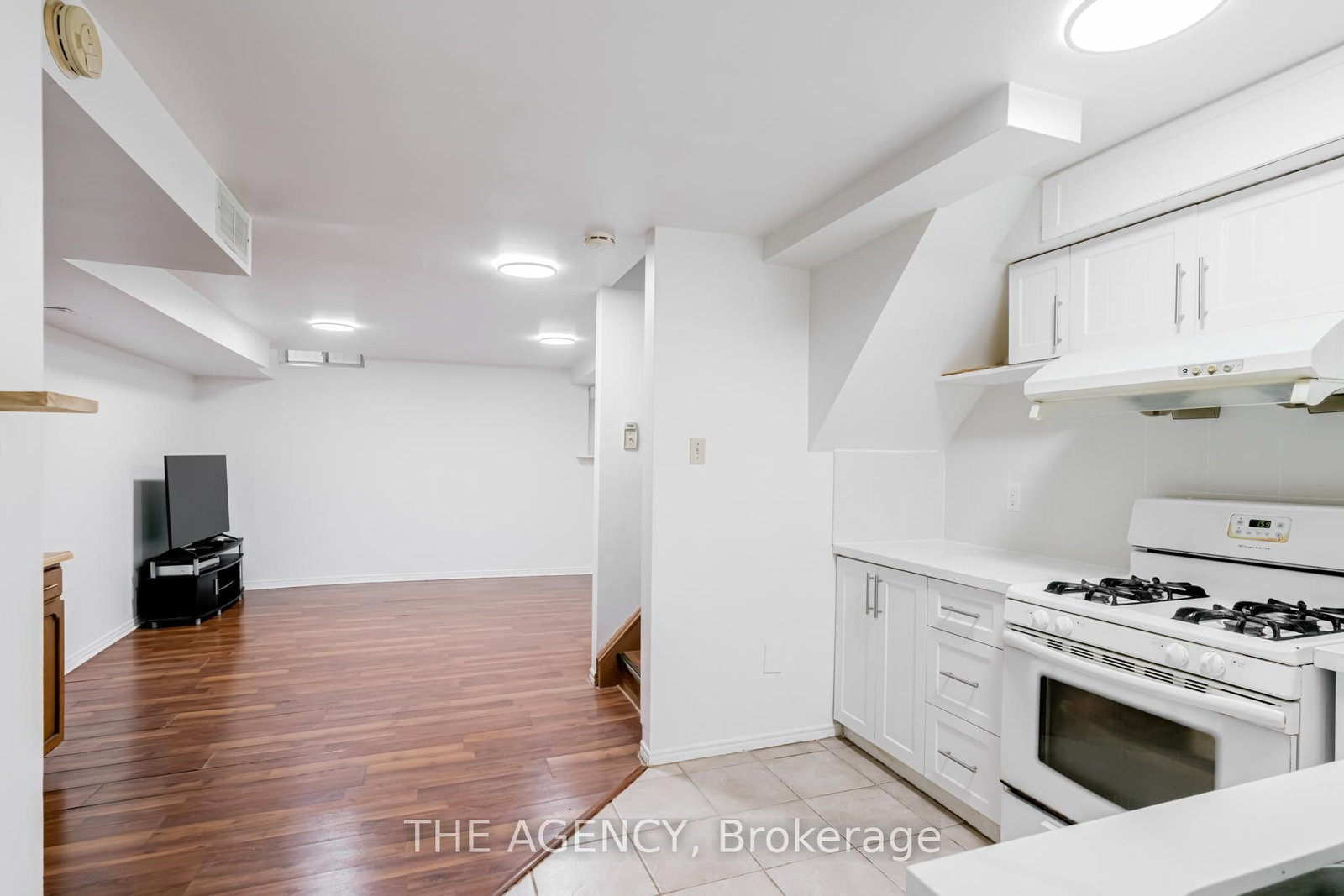 Detached House for sale at 142 Greenbrae Crct, Toronto, Ontario, M1H 1R3 - Woburn - MLS: E13011488