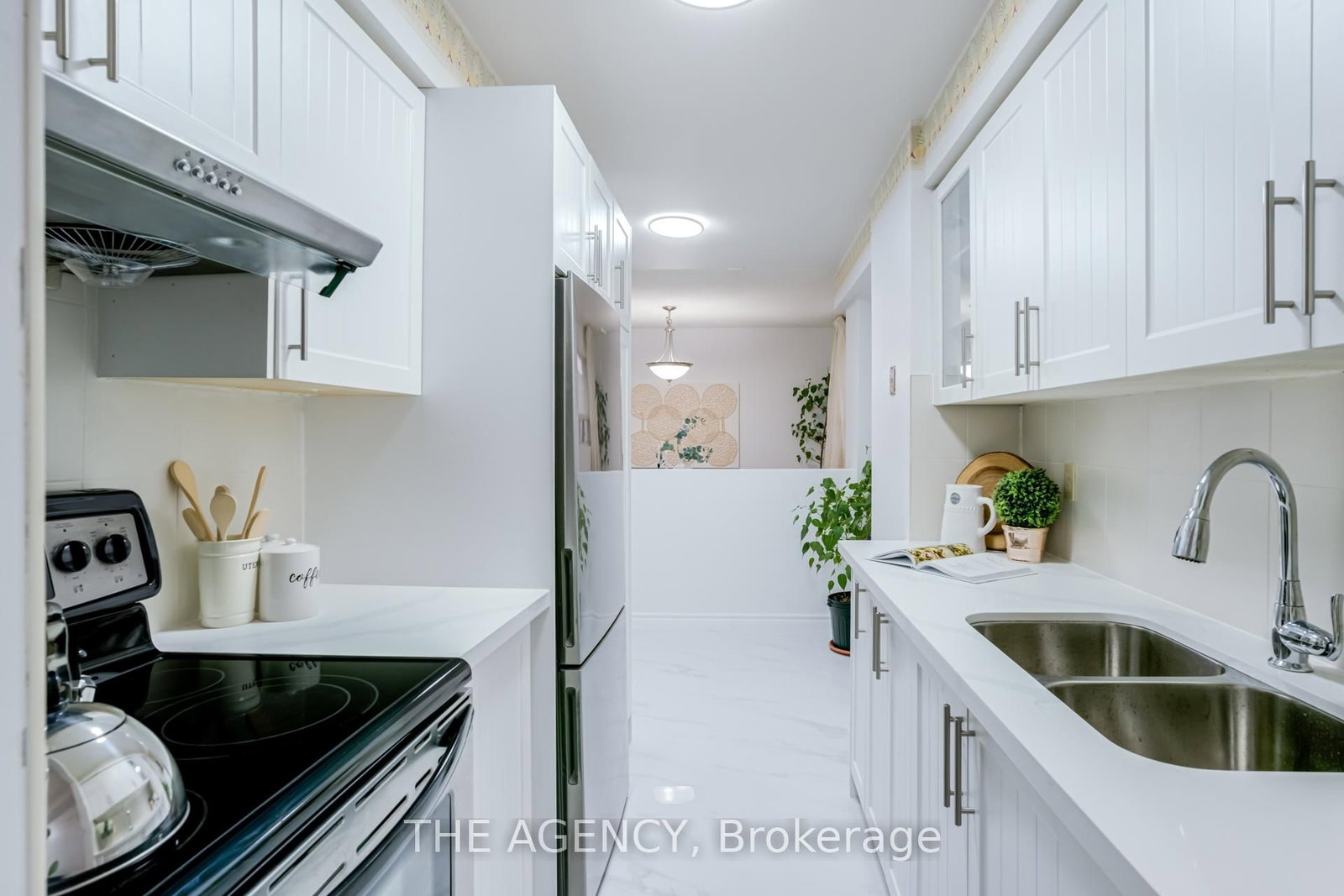 Detached House for sale at 142 Greenbrae Crct, Toronto, Ontario, M1H 1R3 - Woburn - MLS: E13011488