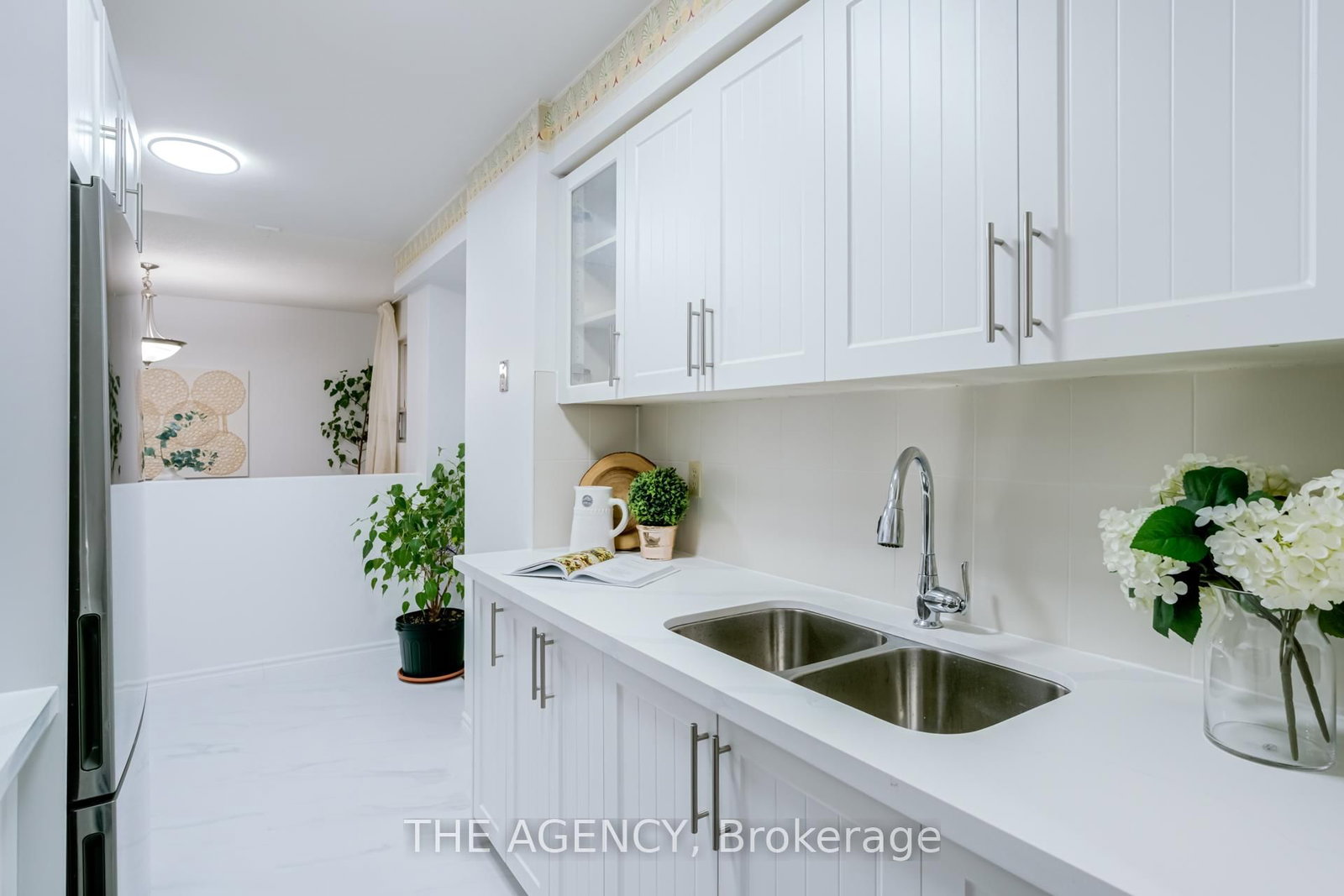 Detached House for sale at 142 Greenbrae Crct, Toronto, Ontario, M1H 1R3 - Woburn - MLS: E13011488