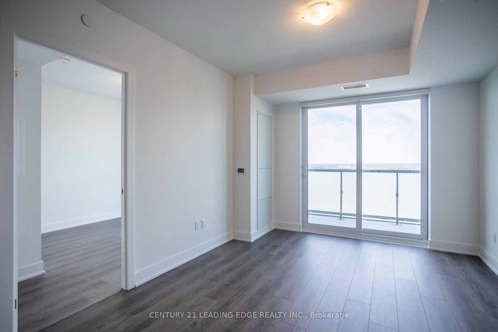 2545 Simcoe Street N, Unit 2610 - Photo 17