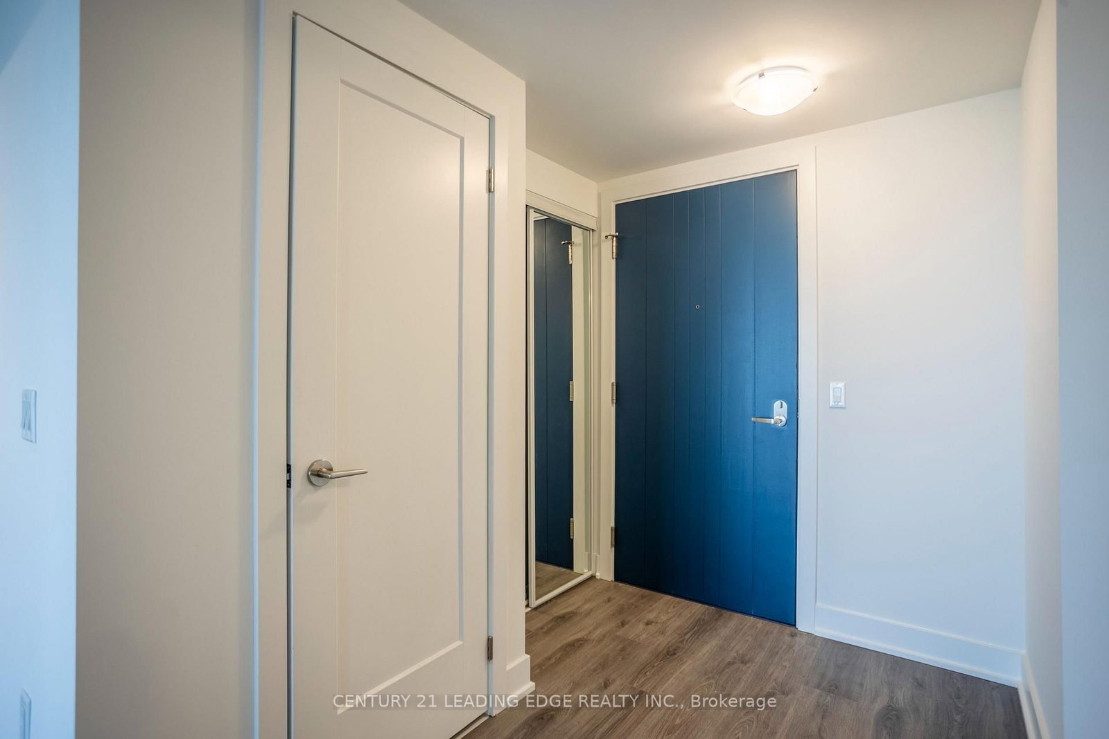 2545 Simcoe Street N, Unit 2610 - Photo 5